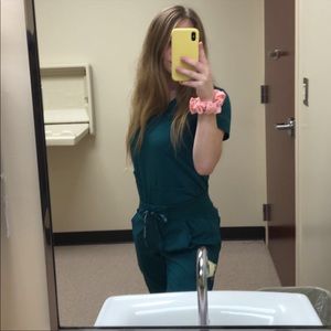 Med couture HUNTER GREEN